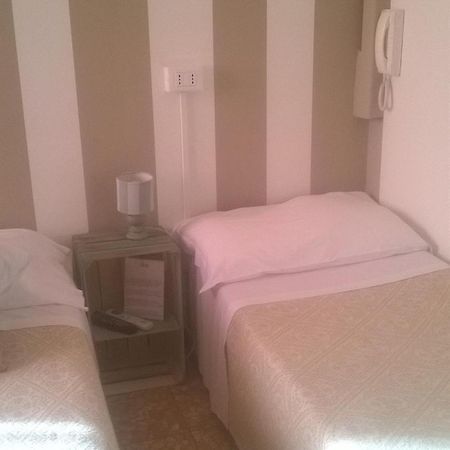 Bed Il Faro Bed & Breakfast Финале Лигуре Екстериор снимка